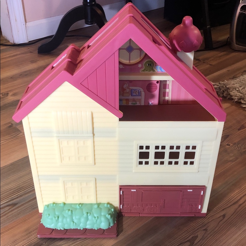 SALE ❤️ Bluey Family Home Playset Portable Dollhouse Dream House - Picture 3 of 11